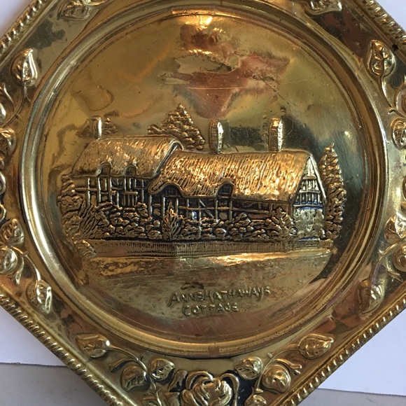 Brass Anne Hathaway Plaque - Picture 2 of 5